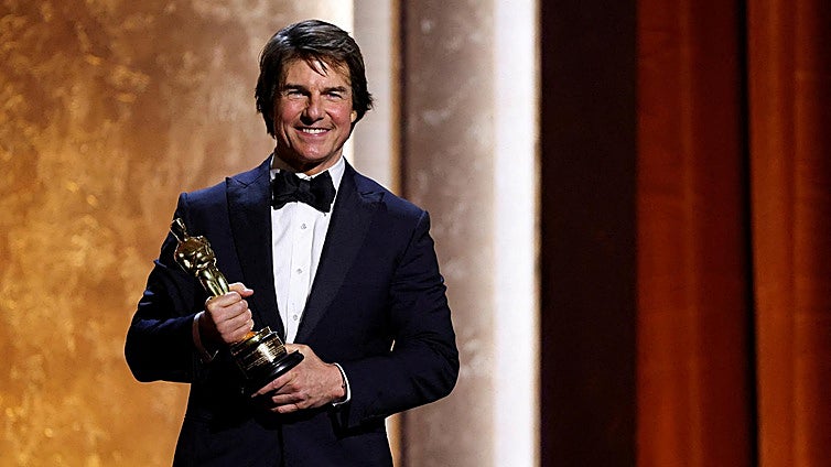 Tom Cruise recibe el Oscar honorario por su trayectoria