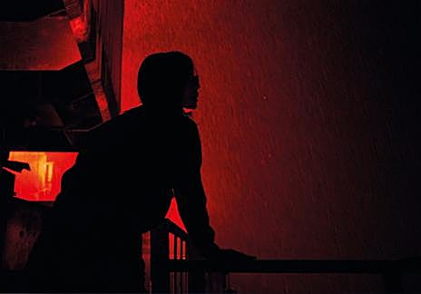 Imagen secundaria 1 - Fotogramas de 'Resurrection', de Bi Gan