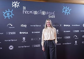 Emma Lustres, Medalla de Oro de los Forqué 2025: «Arriesgarlo todo por una película me parece una imprudencia más que una heroicidad»
