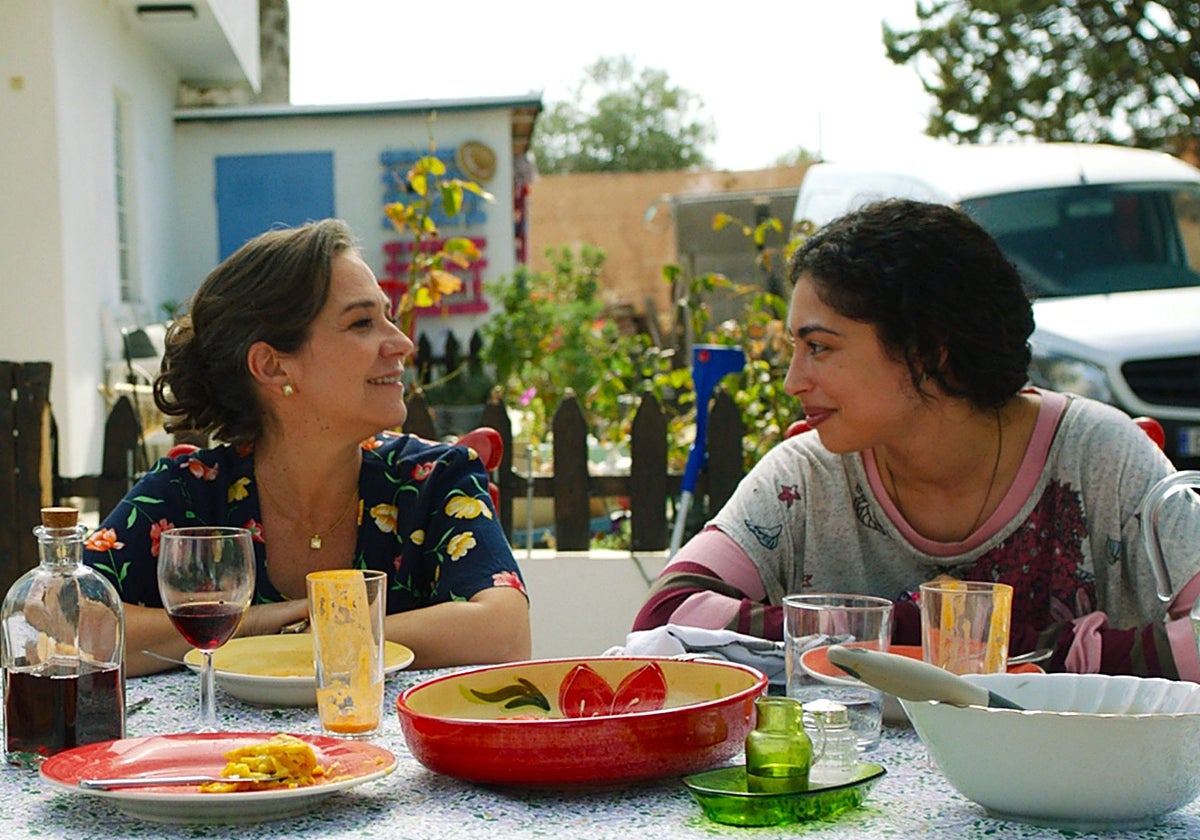 Fotograma de 'La tierra de Amira'