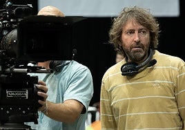 El regreso de Daniel Sánchez Arévalo: «Me he vuelto a sentir director con 'Rondallas'»