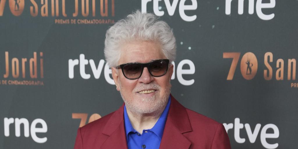 La vida actual de Pedro Almodóvar: su novio, la enfermedad que padece y el deseo tras su muerte
