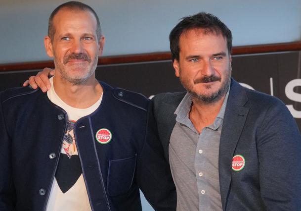 Consejeros José Mari Goenaga (d) y Aitor Arregi (i).