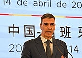 Cristina Cifuentes dice lo que muchos piensan de los viajes de Pedro Sánchez a China: «Hace falta tener valor»