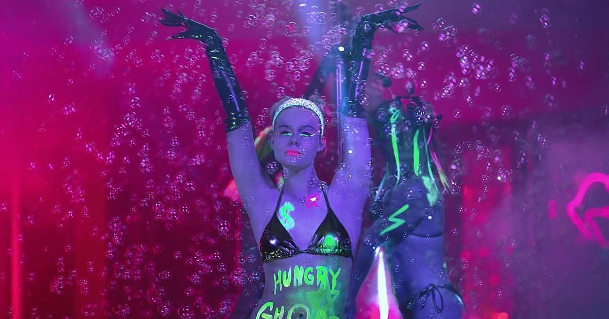 Ser madre en tiempos de OnlyFans