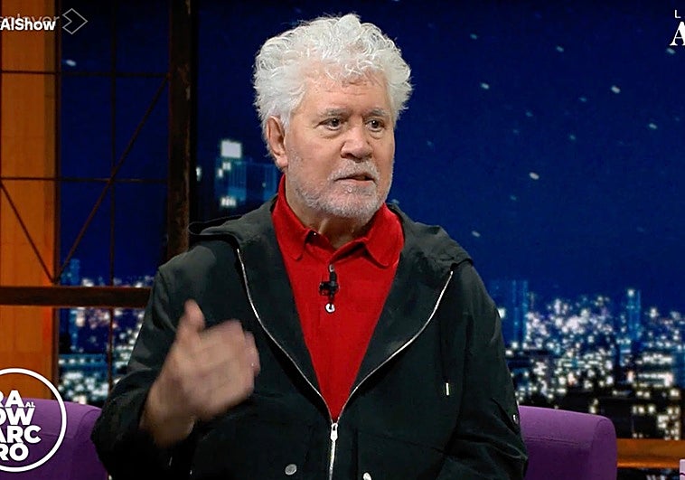 «Desmoralizador»: Almodóvar se posiciona sobre la política actual