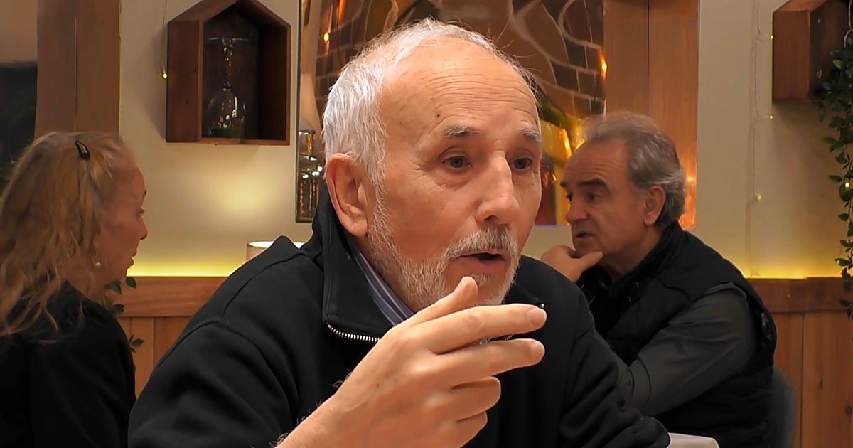 Un soltero sentencia a su cita por independentista: «No quiero que me estén comiendo el tarro»