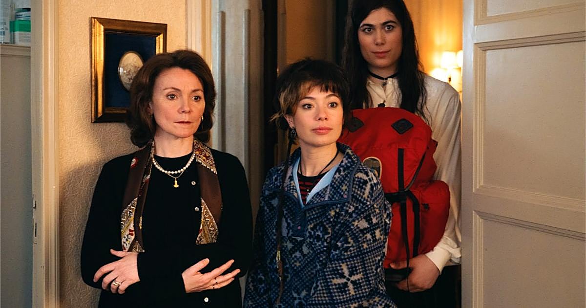 Acaba de llegar a Netflix y ya es lo más visto: el 'remake' de una obra maestra del cine español producido por Los Javis