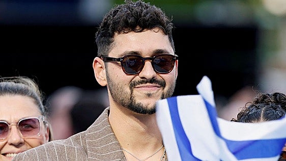 Quién es Noam Bettan, representante de Israel en Eurovisión 2026: sus orígenes, su intento de presentarse al festival y abucheos en su actuación