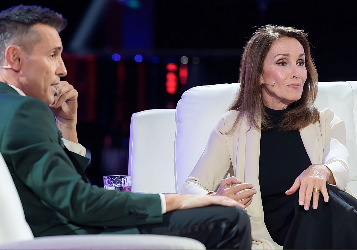 Jesús Vázquez y Ana Belén, en 'La casa de la música'.