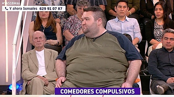 Vivir con un diagnóstico de trastorno por atracón: «Despierto de noche y como a escondidas»