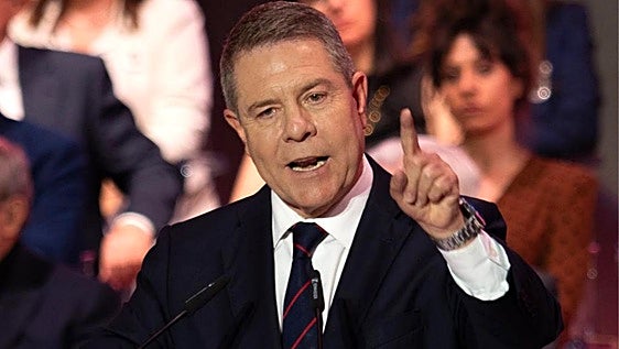 Soto Ivars, convencido de por qué Page es crítico con el Gobierno de Pedro Sánchez: «Es el discurso más antisanchista que se puede tener»