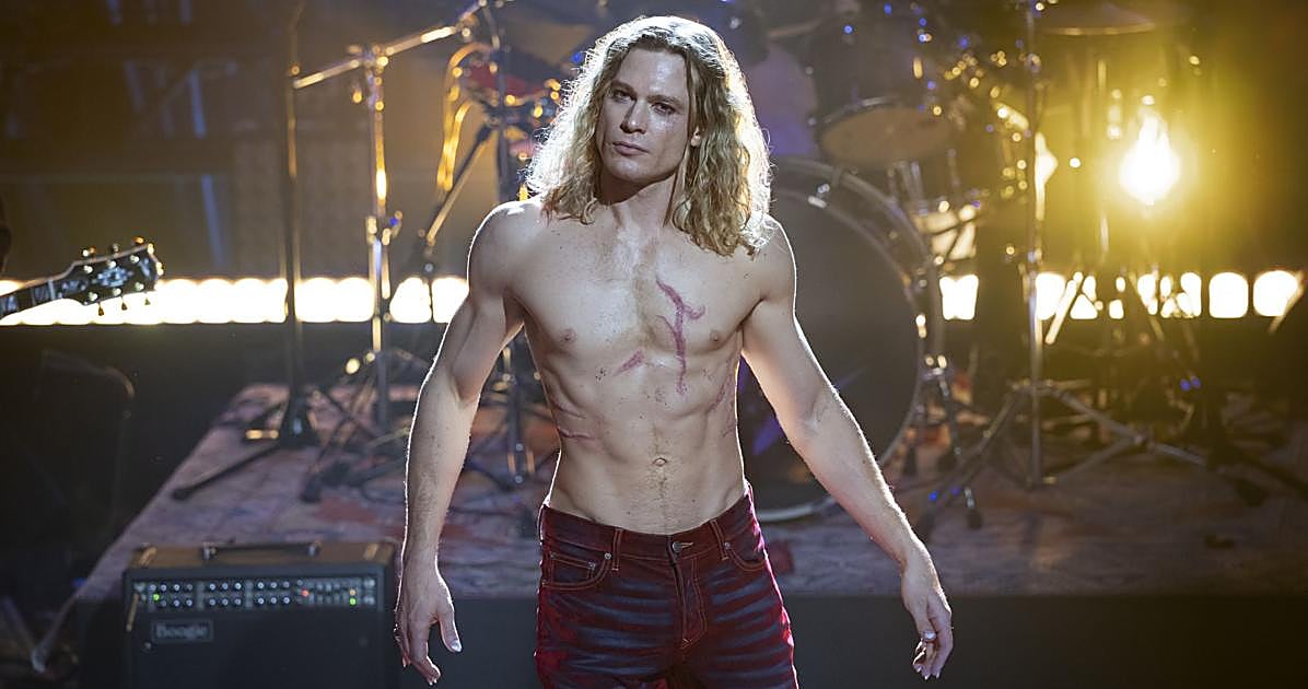 La reinvención del mito del vampiro, por un Lestat lejos de Tom Cruise: «Absorbe hasta el último espacio mental»