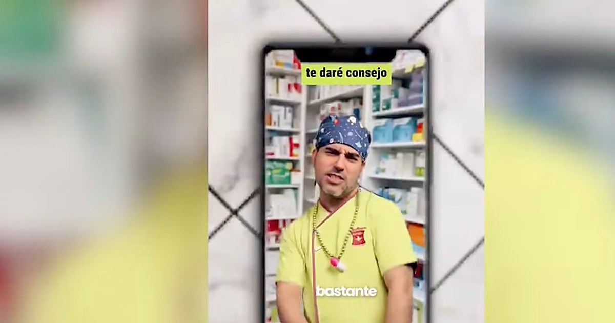Lolo, el farmacéutico onubense con vídeos que superan las 20