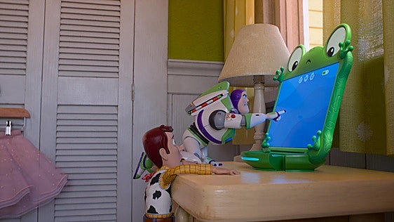 Crítica de 'Toy Story 5' (****): La fortaleza del trapo y el chisme contra la amenaza digital