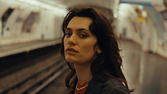 Crítica de '15 pruebas de amor' (***): Papel y papeleo de la segunda madre