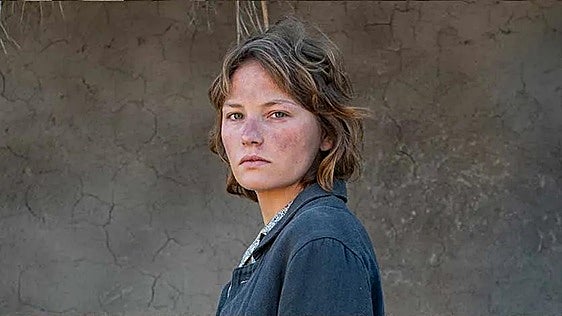 Crítica de 'Lady Nazca' (**): La mujer que barre en el desierto