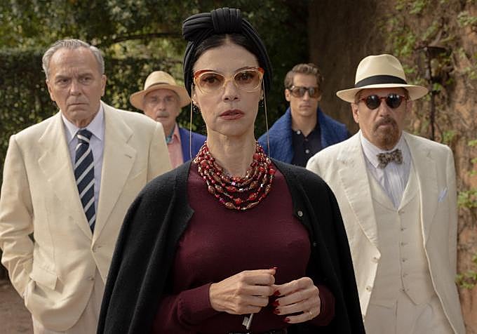 Frame de la nueva miniserie 'El problema final'