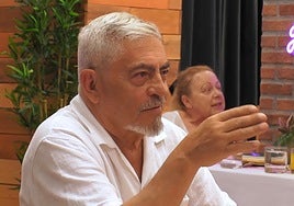 «¿Eres zurda?»: un soltero desata un tenso debate político con una controvertida pregunta a su cita