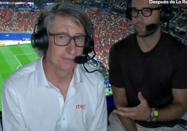 Juan Carlos Rivero y Mario Suárez comentando un partido del Mundial.