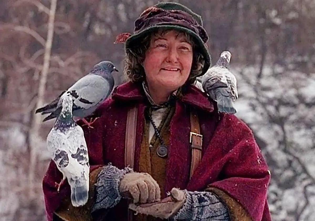 Muere Brenda Fricker, actriz de 'Solo en casa 2' y ganadora del Oscar por 'Mi pie izquierdo', a los 81 años