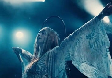 La religión del pop: cómo Taylor Swift inspiró la nueva película de Anne Hathaway