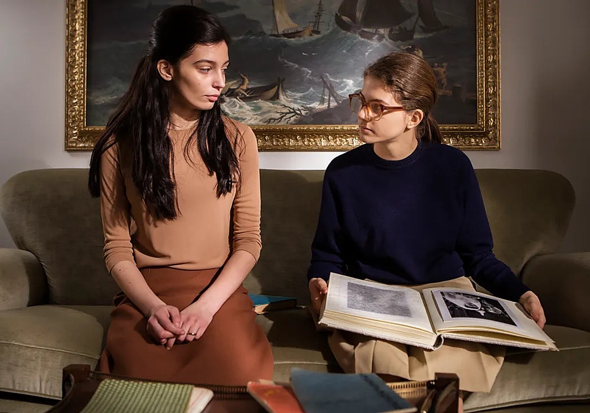 Gaia Girace y Margherita Mazzucco en 'La amiga estupenda'