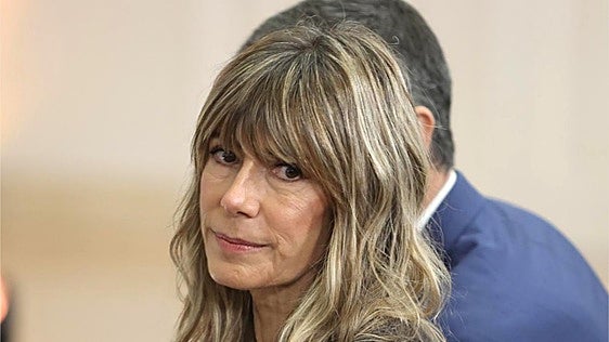 Vicente Vallés: «Moncloa ha decretado que la esposa de Pedro Sánchez es inocente. Hacer justicia consistirá en que un jurado popular la absuelva»