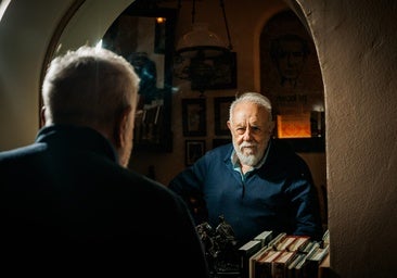 Muere Gonzalo Suárez, escritor y cineasta protegido por la patente de su inimitable talento