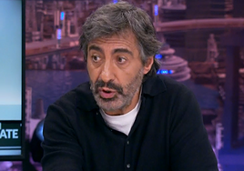 Juan del Val, sobre la amnistía a Puigdemont: «Pedro Sánchez mantenía que era inconstitucional. Lo cambió por siete votos para ser presidente del Gobierno. Es una rendición»