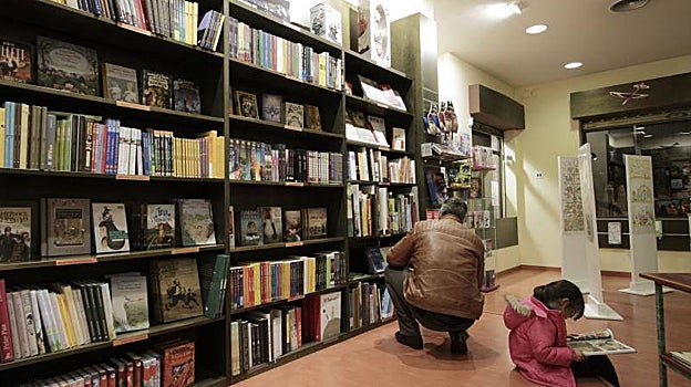 Rayuela es el referente de las librerías infantiles