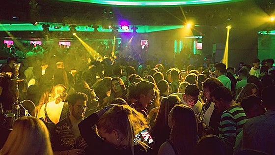 Discoteca Abril Sevilla: horarios, programación y reservas