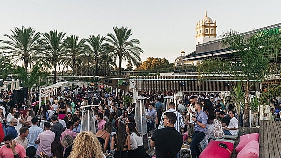 Iguana Terraza: Reservas, horarios y programación