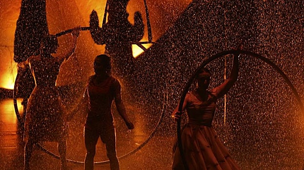 Un momento del espectáculo 'Luzia' del Circo del Sol