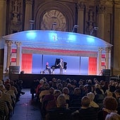 La Carroza del Teatro Real llega el primer fin de semana de marzo a Pino Montano y Sevilla Este con 'Mozart Revolution' y un recital lírico a piano