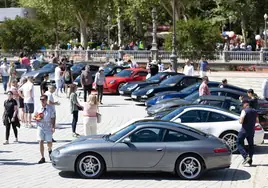 Las imágenes de la exposición de Porsche en la Plaza de España de Sevilla