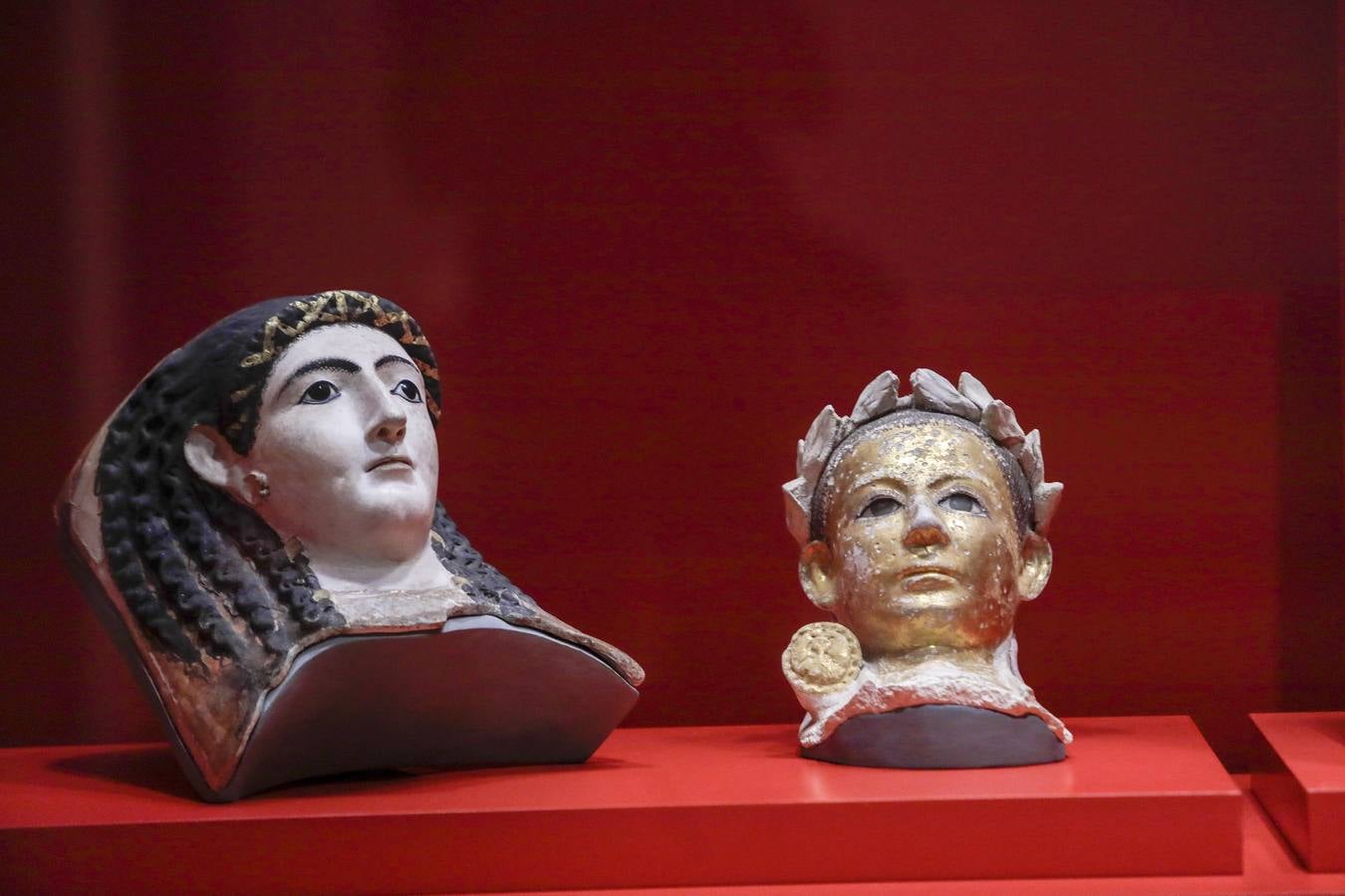 La exposición 'Momias de Egipto. Redescubriendo seis vidas', en CaixaForum Sevilla 2023