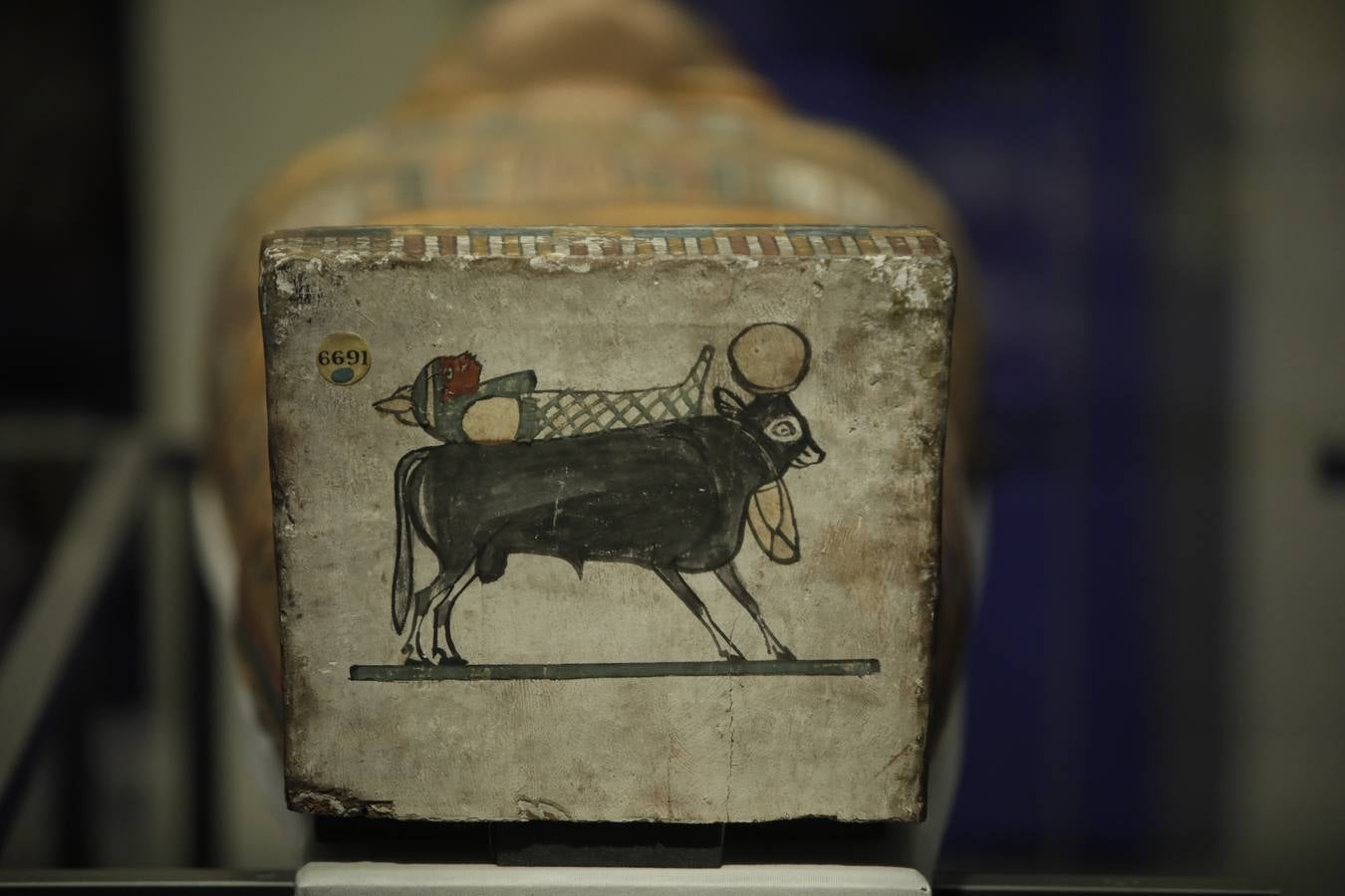 La exposición 'Momias de Egipto. Redescubriendo seis vidas', en CaixaForum Sevilla 2023