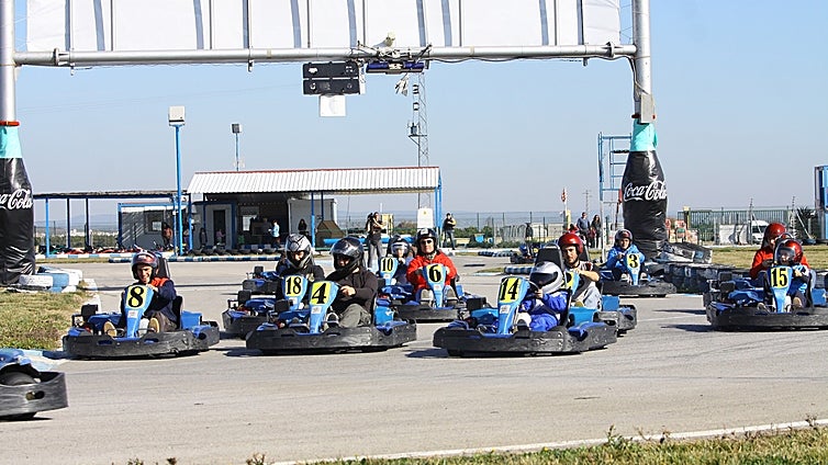 Karting en Sevilla: guía por los circuitos de la provincia para los amantes de la velocidad