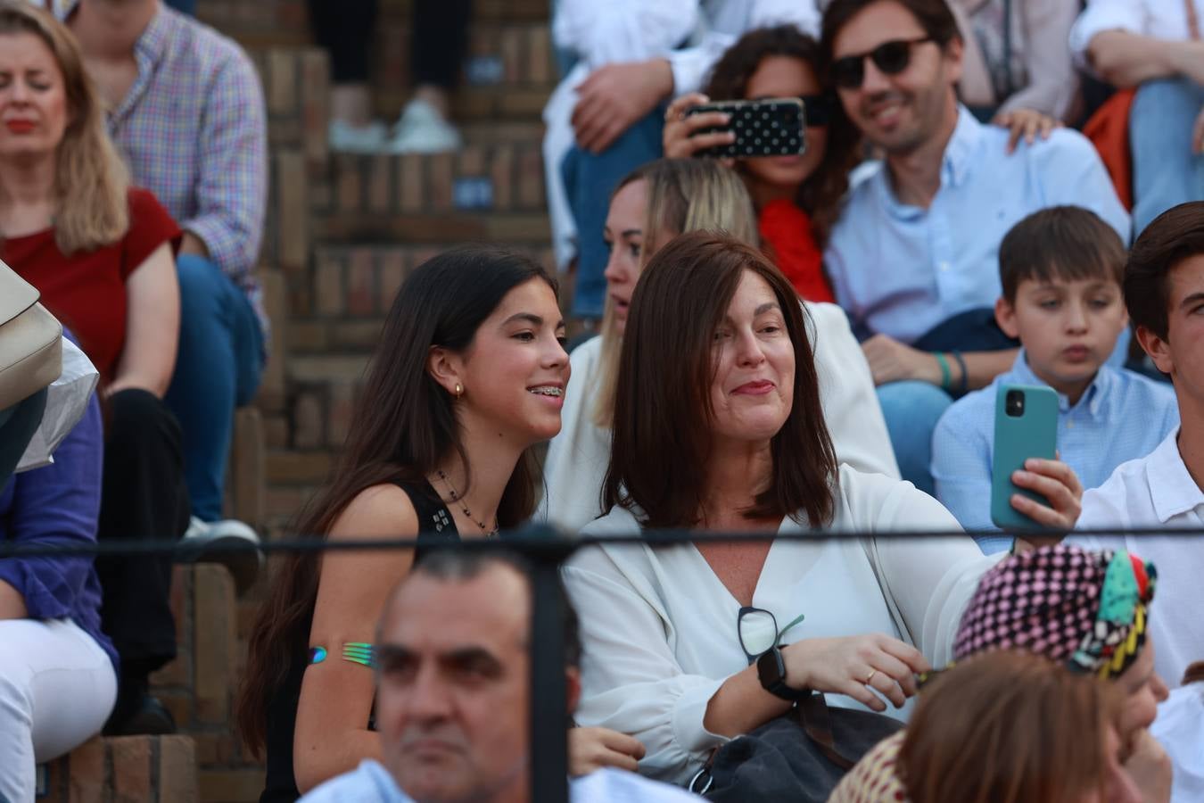 Aspecto muy ambientado de la Maestranza durante el festival de música Ktholic