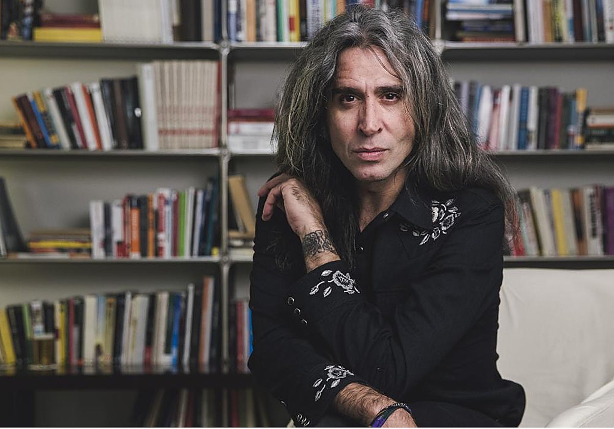 Mario Vaquerizo actúa este sábado en Icónica Sevilla Fest con sus Nancys Rubias