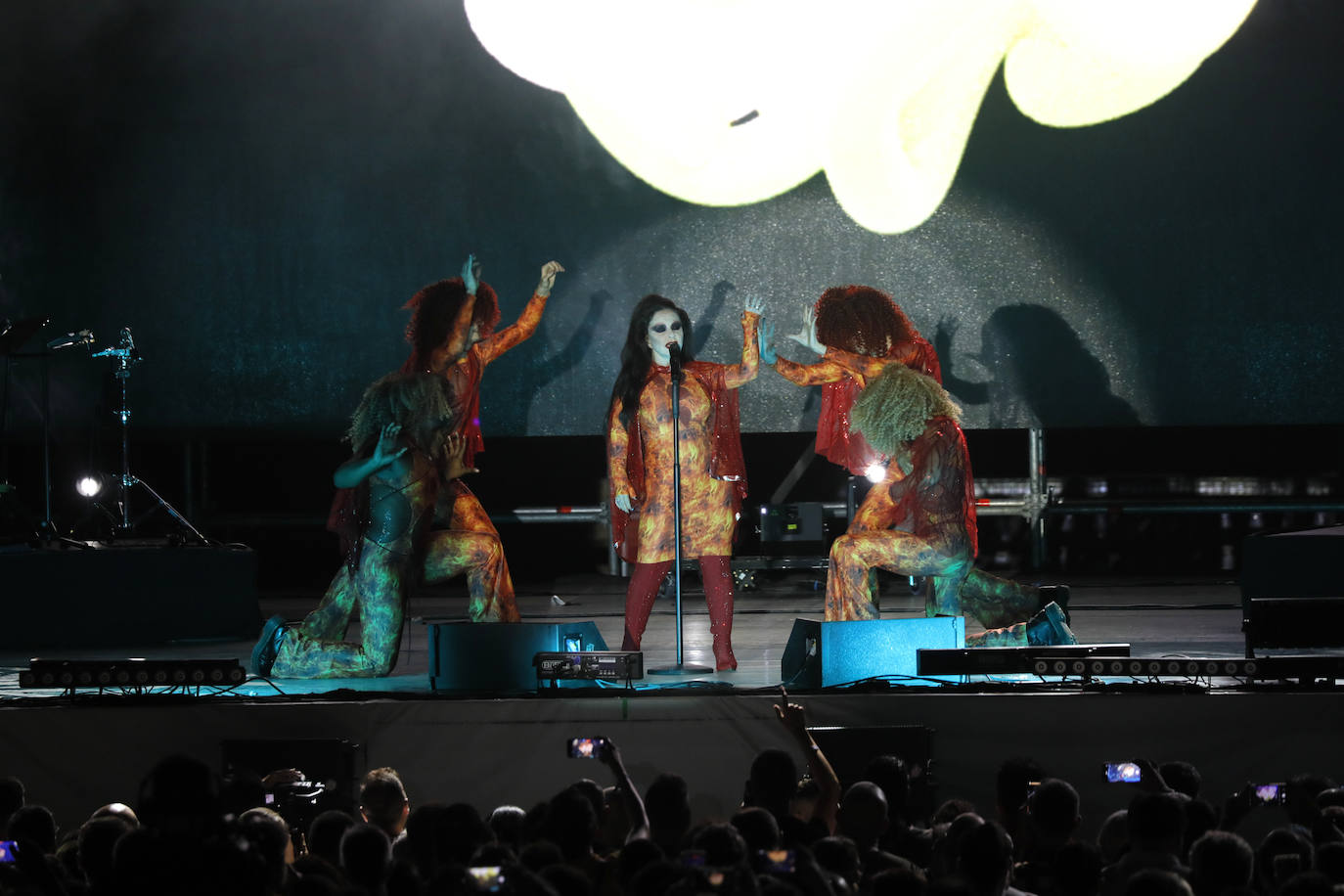 La actuación de Fangoria en Icónica Sevilla Fest fue un auténtico huracán electropop