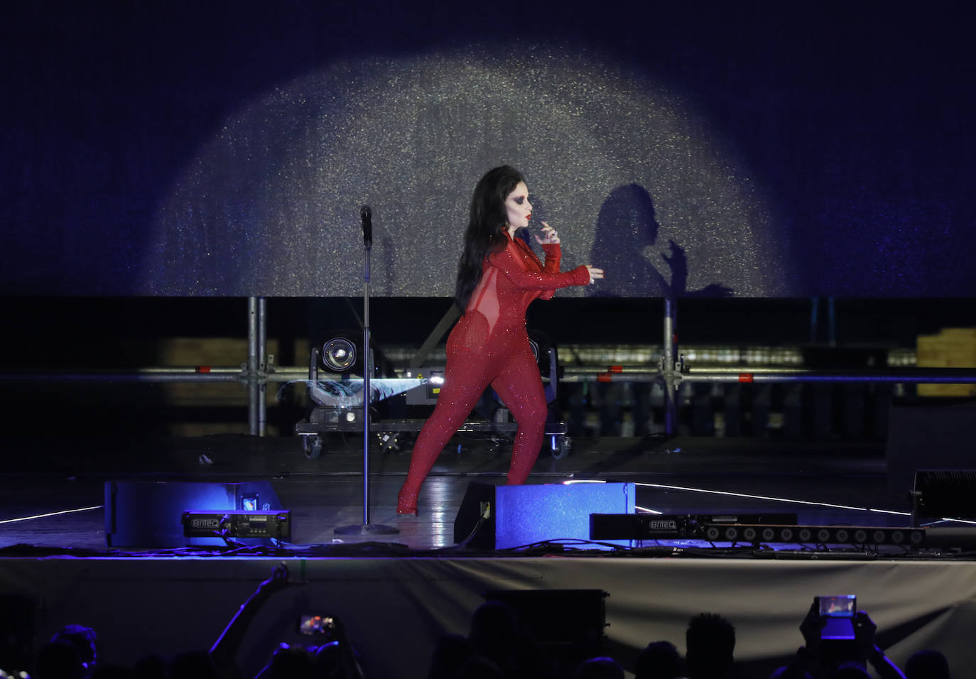 La actuación de Fangoria en Icónica Sevilla Fest fue un auténtico huracán electropop