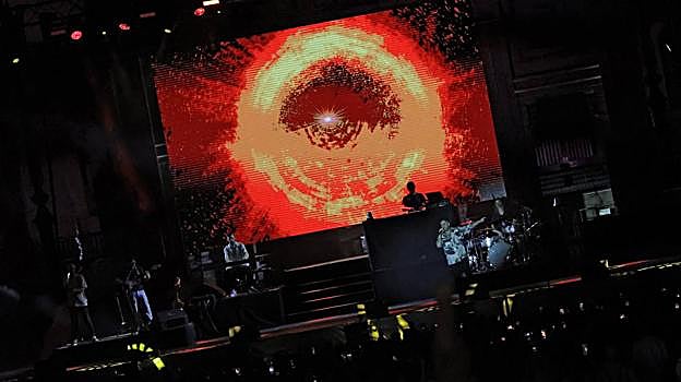 Beret, el rapero sevillano que triunfa en el pop patrio