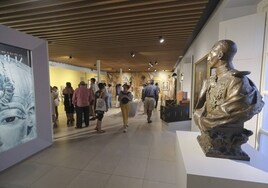 Un paseo por la exposición 'Alba y Carter. Cien años descubriendo a Tutankamón' en Cajasol