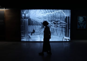 El universo cargado de electricidad de Nikola Tesla llega a una exposición a CaixaForum Sevilla