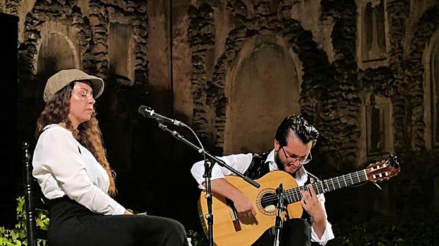 Sandra Carrasco y David de Arahal llegan al ciclo 'Noches en los Jardines del Real Alcázar de Sevill'