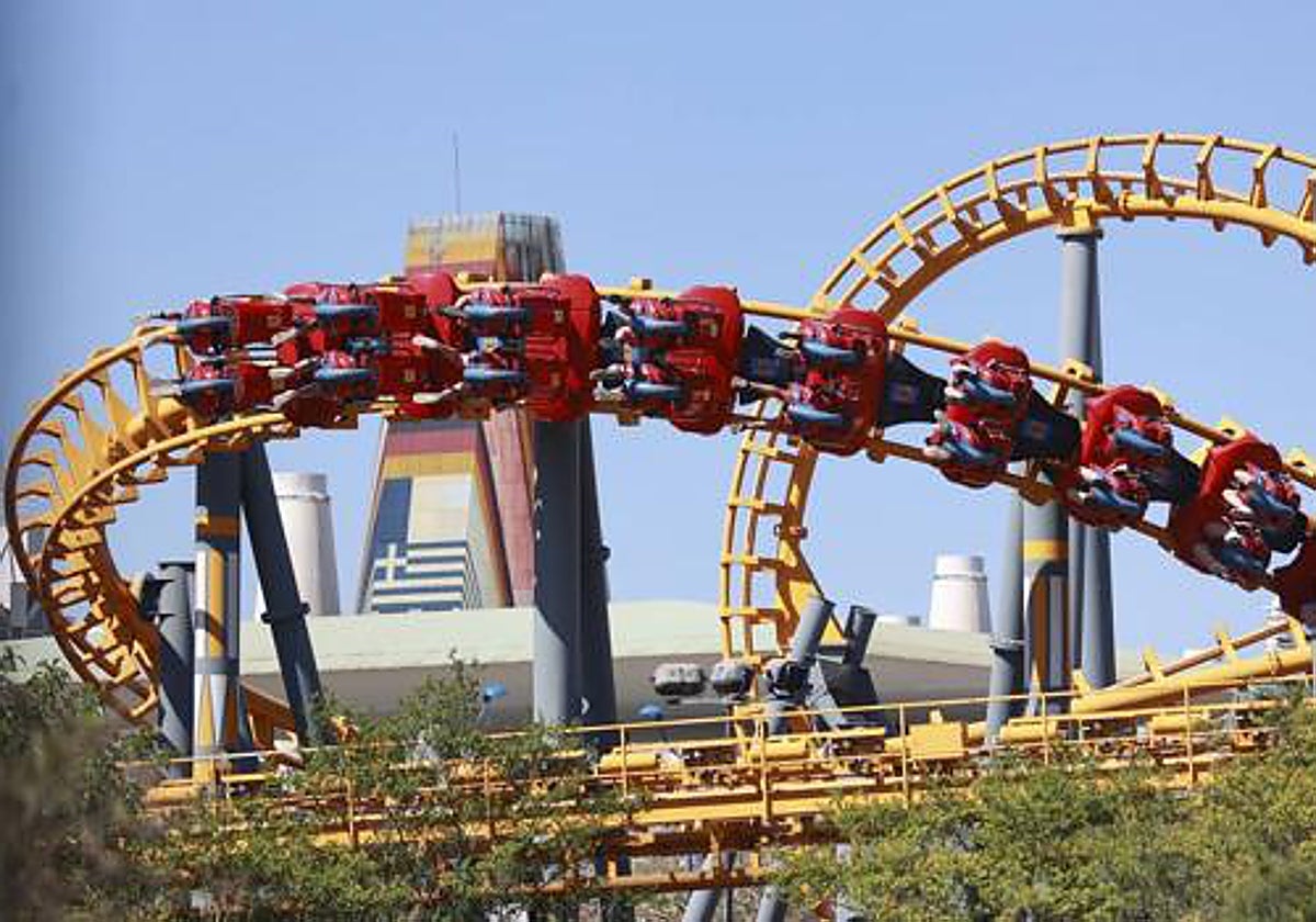 La atracción 'Jaguar' de Isla Mágica