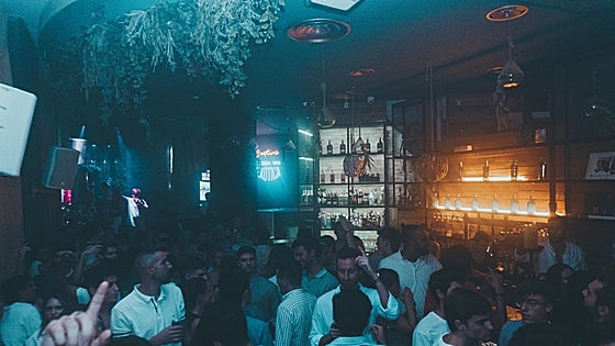 ¿Cuándo abren las discotecas de invierno en Sevilla?