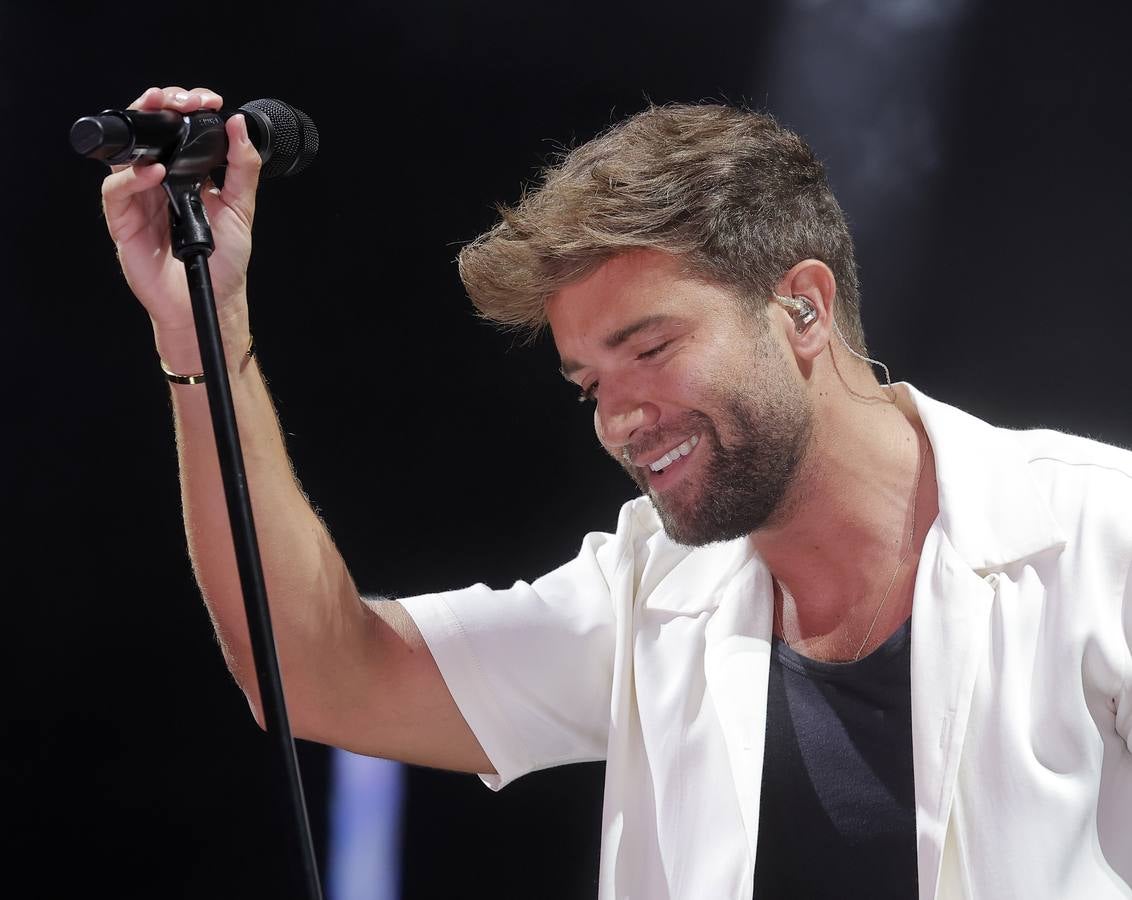 Pablo Alborán hizo un repaso por todos sus temas, coreados siempre por el público